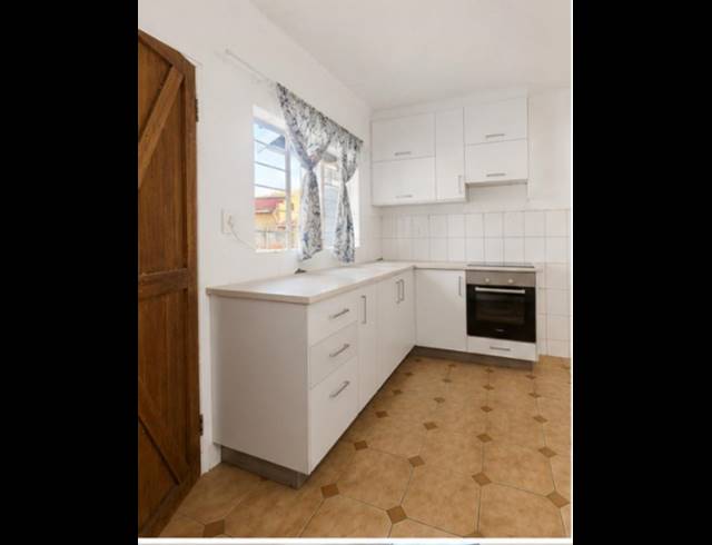 2 BEDROOM PROPERTY TO RENT IN NATURENA